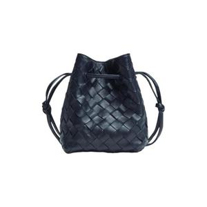 보테가 베네타 스몰 인트레치아토 버킷백 스페이스 717432VCPP38837