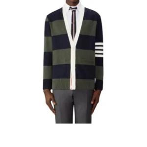 톰브라운 가디건 MKC543A Y3016 320 DARK GREEN DOM