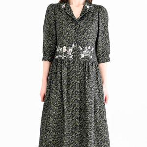 [비꼴리끄]허리 디테일 자수 원피스 B252WO3160