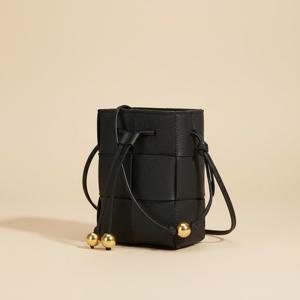 보테가베네타 여성 인트레치아토 블랙 숄더백 714605 VCP13 8425