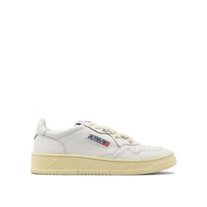 오트리 스니커즈 AULWLL15 WHITE