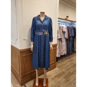 [비꼴리끄] 해지 데님 자수 원피스 B242DO2190