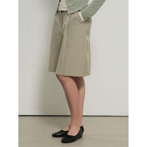 제너럴아이디어 플리츠 버뮤다 슬랙스 [LIGHT BEIGE] GF1LPT506 383893