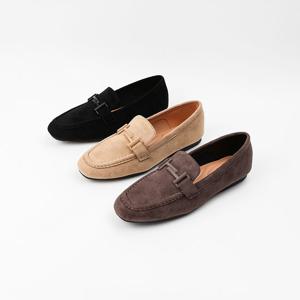 [신난다슈] 여성 로퍼 단화 2cm 3종 플랫 구두 슬립온 체인 발편한 쿠션 빅사이즈 RM2488121