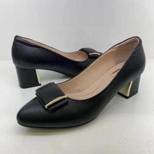 에스콰이아 HC12 여성 발등 장식 펌프스 PFESHP751BK