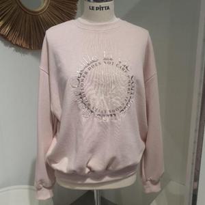 르피타 HC06 영문 레터링 자수 플라워 맨투맨(핑크) L254BTSA11