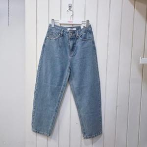 JAMBANGEE DP01 릴랙스드 스트레이트 청바지 AM3DRS566