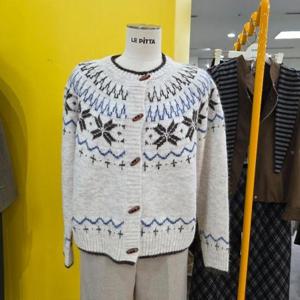 르피타 DP01 노르딕가디건니트 L254BKTB52