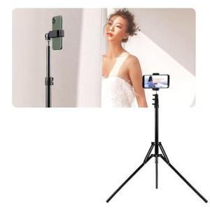 장비 스마트폰 촬영 스탠드 휴대폰 삼각대 방송 원격수업 줌