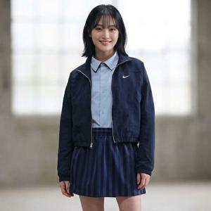 나이키 데일리 NSW 에브리씽 우븐 여성 오버사이즈 리펠 UV 프로텍션 재킷 HJ1000-410