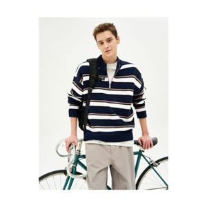 에잇세컨즈 8SECONDS 반집업 스트라이프 라운드 니트 네이비 265251BY2R 404959