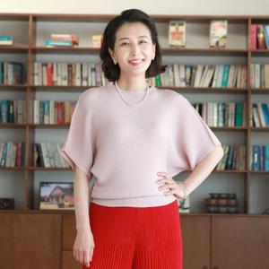 [쉬즈마담]T57107 크림 가오리 플리츠 블라우스 60대엄마옷