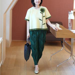 [쉬즈마담]P91984 포레스트 엠보 플리츠 팬츠 50대엄마옷