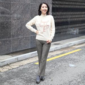 [쉬즈마담]T57411 테르 진주장식 울캐시 반폴라니트 50대 엄마옷