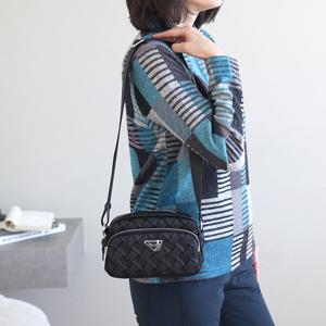 [쉬즈마담]A42407 프라하 격자 2단크로스백 50대 엄마옷