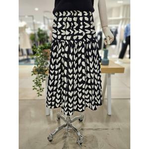 [포커스] 포커스 심쿵 하트 스커트 FF4H3SK30374