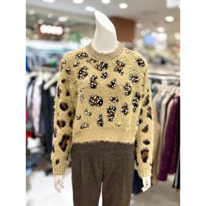 [트리아나]진주 비즈 장식 크롭 니트 티셔츠 AI4TA22