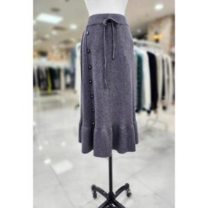 스테파니 세이브존08 골드버턴 니트 알로 스커트 A24SK4403