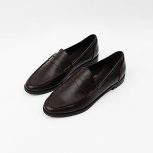 [신난다슈] 여성 로퍼 단화 2cm 플랫 구두 슬립온 둥근코 발편한 낮은굽 NF258804 브라운