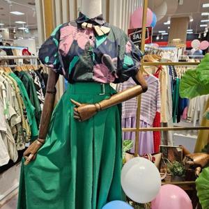 나인스텝 HC11 입솔블라우스 n25ns5213