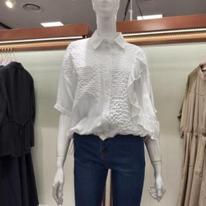 수스 HC04 지지미 언발 블라우스 S252BBL555