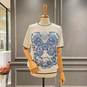 [아니베에프]A56WBL550_나비패턴 니트 블라우스