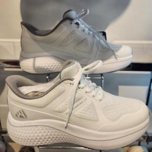 프로월드컵 HC21 라이드W런닝화 P125-A217-1.WT