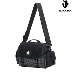 블랙야크 공용 클라이밍크로스숄더백 2BYABXU945