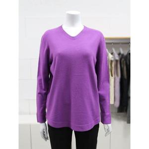 화이트호스 세이브존02 V넥홀가먼트니트 A253418