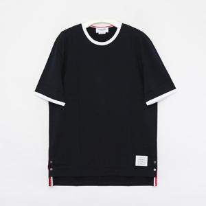 톰브라운 26SS 삼선탭 링거 반팔 남성 티셔츠 MJS083A 00042 415