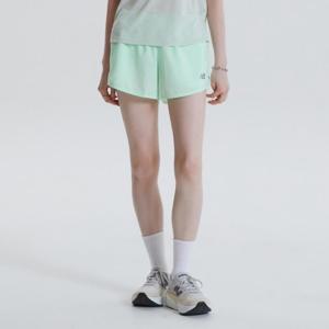 뉴발란스반바지 EQS NBNVF36002-41 WOMEN 스포츠에센셜 3부 우븐 쇼츠 (3인치)