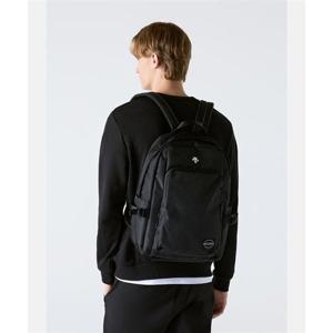 데상트 에센셜 백팩 (23L 슈즈백 구성) 블랙 SR123UBP18 SR123UBP18_BLK0 280370