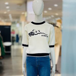 [클리지]라운드 띠배색 레터링 반팔 니트 CQ3WKT14