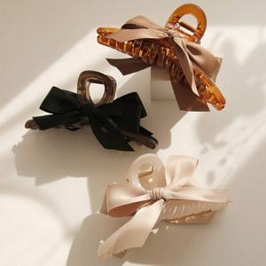 제이로렌 공단 리본 반묶음 올림 집게핀 H01094