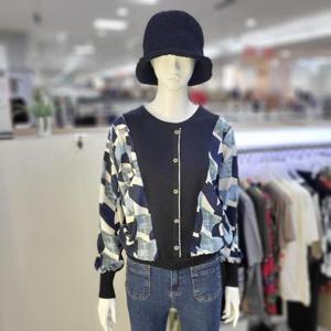 더스토아 DP01 나염 배색 블라우스 T24fha401l022