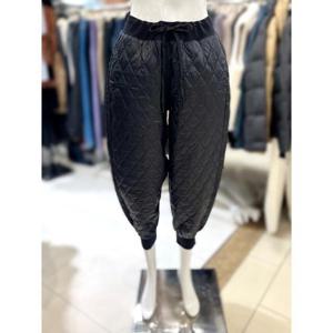 소고 세이브존01 벌룬핏 누빔 패딩 바지 AK4XA07ASD