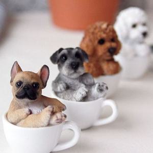 미니 컵속의 강아지 장식품 선반 인테리어 미니