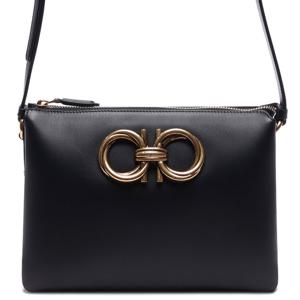 [페라가모] 23SS 여성 트라페지오 숄더백 (21 3000 759198 23S)