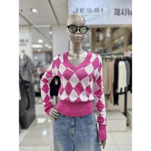 제시뉴욕 세이브존04 다이아몬드 패턴 니트 MD25KO6300PP