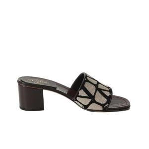 발렌티노 트왈 아이코노그래피 샌들 베이지 블랙 S0GS7WIC6ZN