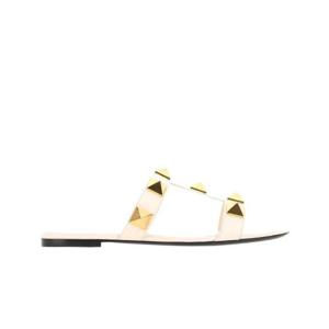 발렌티노 로만 스터드 카프스킨 슬라이드 샌들 화이트 S0BU9ZWMI16