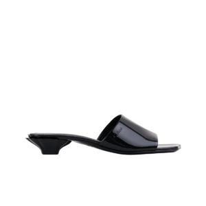 끌로에 플라워 샌들 뮬 블랙 CHC25U09USG001