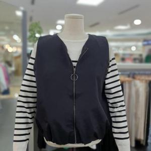 아날도바시니 DP01 브이넥  집업 베스트 AY04VT31S