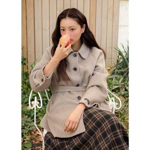 [올리브데올리브] 올리브데올리브 (OW5WHA55) A라인 싱글 하프코트 OW5WHA55