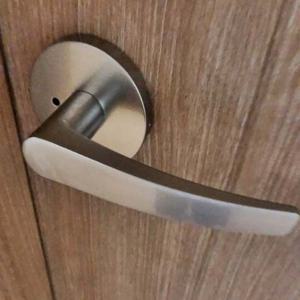 레버락 큐브20형 2TA(똑딱이타입) 욕실 손잡이 화장실 문고리 방문