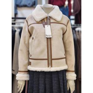 비지트인뉴욕 세이브존07 숏 집업 무스탕 VBCMU90