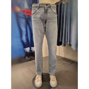 리바이스 남성 551Z 어텐틱 스트레이트 진 24767-0077