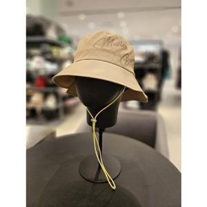 [마스터바니에디션] (421F1CP107) 여성 위빙 자수 로고 언발란스 버킷햇 421F1CP107