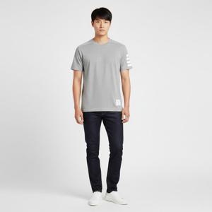 8% 톰브라운6S MJS246A 07323 055 사선 완장 반팔 티셔츠 그레이