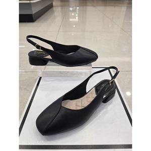 [엘칸토][엘칸토] 여성 양가죽 베이직 슬링백LCWO24U613 (P00377